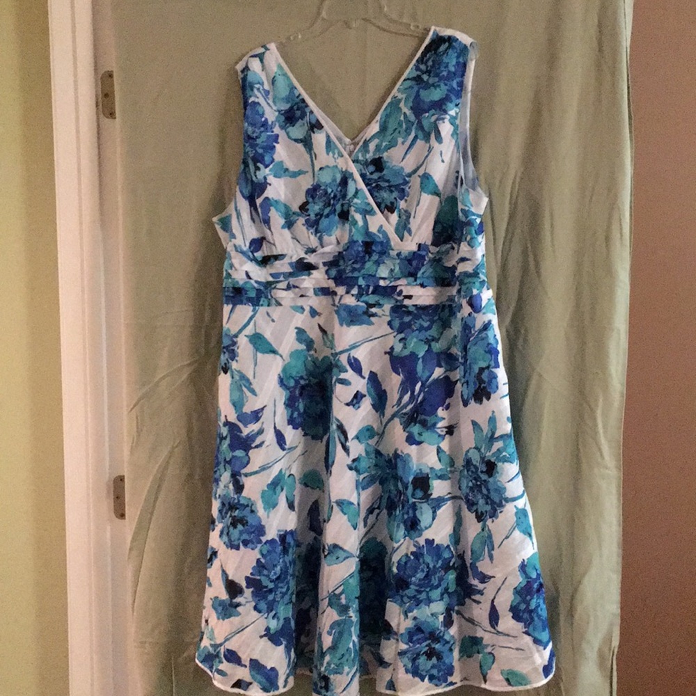 Lined Sleeveless Dress